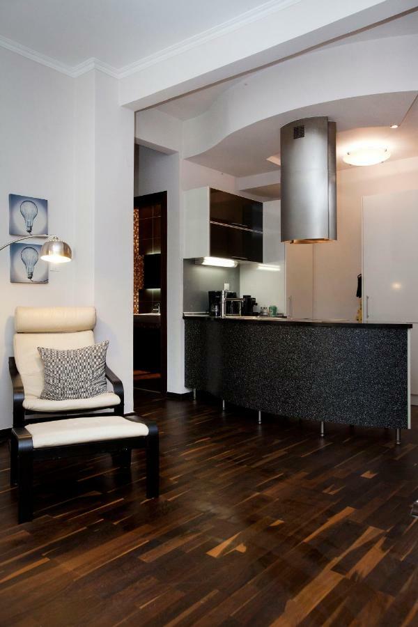 Downtown Apartment テッサロニキ エクステリア 写真